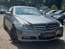 Grau Gebraucht 2010 Mercedes E350 Coupé | 8.990 € (Superpreis)