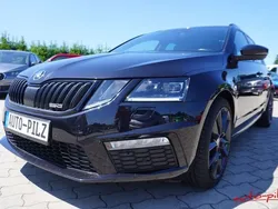 Schwarz Gebraucht 2018 Skoda Octavia RS Kombi | 19.890 € (Fairer Preis)