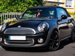 Schwarz Gebraucht 2011 Mini Cooper Cabriolet Cabrio | 8.900 € (Etwas zu teuer)