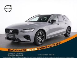 Grau vapour grey / metallic Gebraucht 2024 Volvo V60 Plus Kombi | 41.850 € (Fairer Preis)