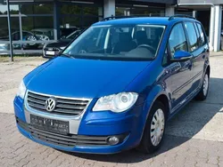 Blau Gebraucht 2009 VW Touran Trendline Van / Kleinbus | 3.699 € (Guter Preis)