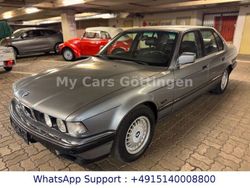 Grau Gebraucht 1993 BMW 740L Limousine | 7.990 €