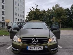 Grün Gebraucht 2013 Mercedes C200 Sport Limousine | 12.600 € (Fairer Preis)
