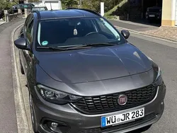 Grau Gebraucht 2017 Fiat Tipo Easy Kombi | 10.500 € (Fairer Preis)