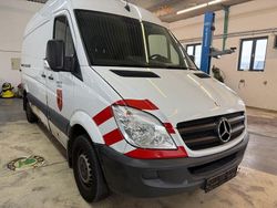 Weiß Gebraucht 2009 Mercedes 316 Van | 7.590 € (Fairer Preis)