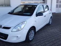 Weiß Gebraucht 2012 Hyundai i20 Classic Limousine | 4.650 € (Fairer Preis)