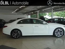Unilack polarweiß Gebraucht 2024 Mercedes E220 Avantgarde Limousine | 48.880 € (Guter Preis)