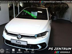 Pure white / schwarz Gebraucht 2025 VW Polo R-line Kleinwagen | 28.340 € (Teuer)