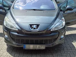 Silber Gebraucht 2008 Peugeot 308 Limousine | 2.999 € (Fairer Preis)