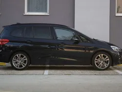 Blau Gebraucht 2019 BMW 216 Gran Tourer Sport Line Van / Kleinbus | 13.000 € (Fairer Preis)