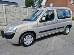 Andere farben Gebraucht 2006 Citroën Berlingo Van / Kleinbus | 4.990 € (Teuer)