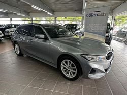 Skyscraper grau (metallic) Gebraucht 2023 BMW 320 Kombi | 30.999 € (Guter Preis)