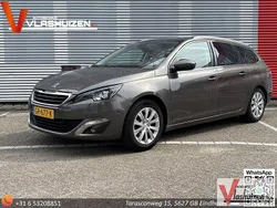 Grau Gebraucht 2015 Peugeot 308 Premium Kombi | 3.950 € (Etwas zu teuer)