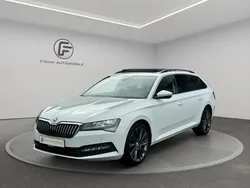 Weiß Gebraucht 2021 Skoda Superb Ambition Kombi | 21.850 € (Fairer Preis)