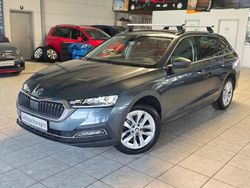 Grau Gebraucht 2021 Skoda Octavia Style Kombi | 19.900 € (Guter Preis)