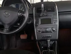 Grau Gebraucht 2010 Mercedes A160 Elegance Van / Kleinbus | 6.300 € (Fairer Preis)