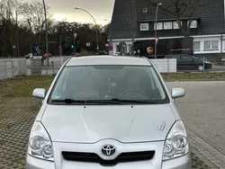 Silber Gebraucht 2008 Toyota Corolla Verso Van / Kleinbus | 6.000 € (Fairer Preis)