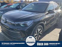 Grenadill schwarz metallic Neu 2025 VW Tiguan Life SUV | 37.995 € (Superpreis)