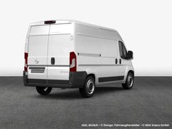 Weiß Gebraucht 2023 Opel Movano Edition Van | 19.890 € (Guter Preis)