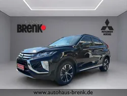 Pantherschwarz (p) Gebraucht 2018 Mitsubishi Eclipse Cross Top SUV | 17.490 € (Teuer)