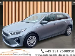 Silber Gebraucht 2021 Kia Ceed Silver Limousine | 16.980 € (Guter Preis)