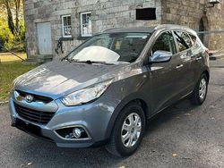 Grau Gebraucht 2013 Hyundai ix35 SUV | 9.850 € (Fairer Preis)
