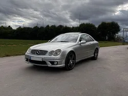 Silber Gebraucht 2004 Mercedes CLK320 AMG Coupé | 8.000 € (Fairer Preis)