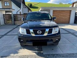 Schwarz Gebraucht 2009 Nissan Navara Abholung | 12.000 € (Fairer Preis)