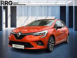 Orange Gebraucht 2022 Renault Clio V Zen Limousine | 10.990 € (Guter Preis)