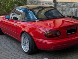 Rot Gebraucht 1993 Mazda MX5 Cabrio | 14.000 €