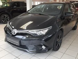 Black pearl Gebraucht 2017 Toyota Auris Edition-S Limousine | 11.990 € (Fairer Preis)