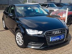 Schwarz Gebraucht 2012 Audi A3 Attraction Limousine | 9.290 € (Fairer Preis)