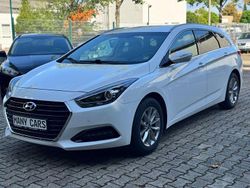 Weiß Gebraucht 2017 Hyundai i40 Trend Kombi | 8.990 € (Fairer Preis)