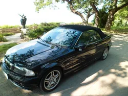 Schwarz Gebraucht 2000 BMW 323 Cabriolet Performance Cabrio | 10.200 € (Fairer Preis)