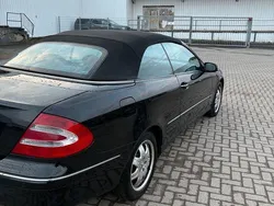 Schwarz Gebraucht 2004 Mercedes CLK200 Avantgarde Cabrio | 6.500 € (Guter Preis)
