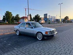 Silber Gebraucht 1990 Mercedes 190 Limousine | 10.999 €