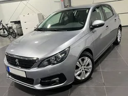 Grau Gebraucht 2018 Peugeot 308 Limousine | 10.495 € (Fairer Preis)