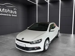Weiß Gebraucht 2009 VW Scirocco Sportline Coupé | 3.990 € (Guter Preis)