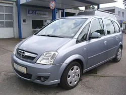 Blau Gebraucht 2009 Opel Meriva S Van / Kleinbus | 3.950 € (Fairer Preis)
