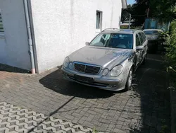 Gold Gebraucht 2004 Mercedes E320 Kombi | 2.600 € (Superpreis)