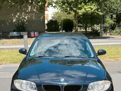 Blau Gebraucht 2005 BMW 118 Kleinwagen | 3.750 € (Fairer Preis)