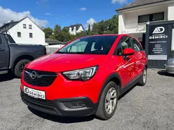 Rot Gebraucht 2018 Opel Crossland SUV | 9.999 € (Guter Preis)