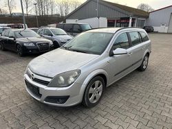 Silber Gebraucht 2004 Opel Astra Kombi | 1.100 € (Fairer Preis)