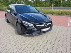 Schwarz Gebraucht 2019 Mercedes CLA180 Shooting Brake Kombi | 16.900 € (Guter Preis)