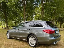 Grau Gebraucht 2016 Mercedes C220 Kombi | 18.500 € (Fairer Preis)