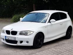 Weiß Gebraucht 2009 BMW 118 M Sport Kleinwagen | 4.450 € (Guter Preis)