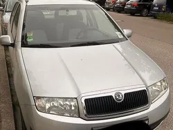 Silber Gebraucht 2004 Skoda Fabia Classic Kombi | 900 € (Superpreis)