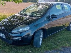 Schwarz Gebraucht 2012 Fiat Grande Punto Kleinwagen | 3.500 € (Fairer Preis)