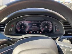 Blau Gebraucht 2020 Audi Q8 SUV | 55.000 € (Guter Preis)