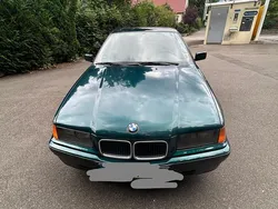 Grün Gebraucht 1993 BMW 316 Compact Kleinwagen | 2.000 €
